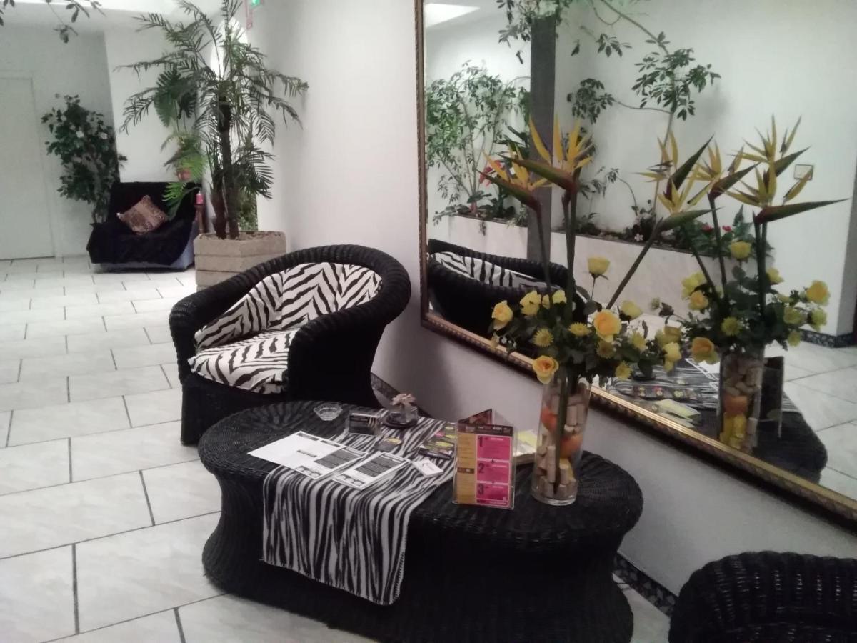 א גוארדה Apartamentos Blanco Y Negro מראה חיצוני תמונה