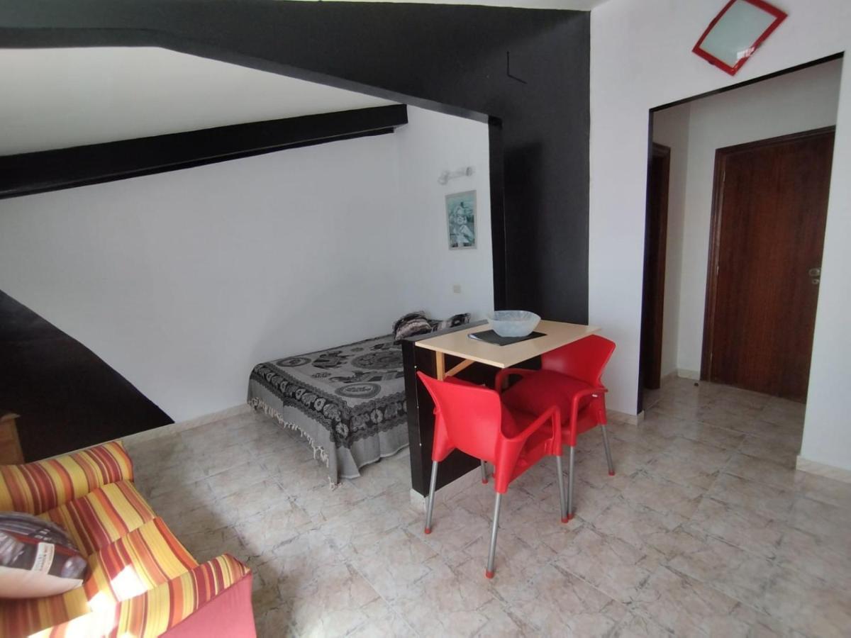 א גוארדה Apartamentos Blanco Y Negro מראה חיצוני תמונה